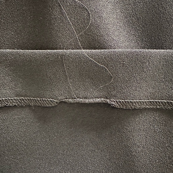 Judith & Charles Black, Ivory and Burgundy Sheath Dress Size 10 - Picture 9 of 9